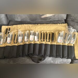 Professional Hair Styling Tool Set - Black and Tan